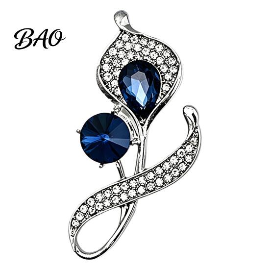 Shirt Brooch Women Rhinestone Flower Pin, Sparkling Floral Lapel Jewelry Accessory Decorative for Coats Dresses Suits Badge
