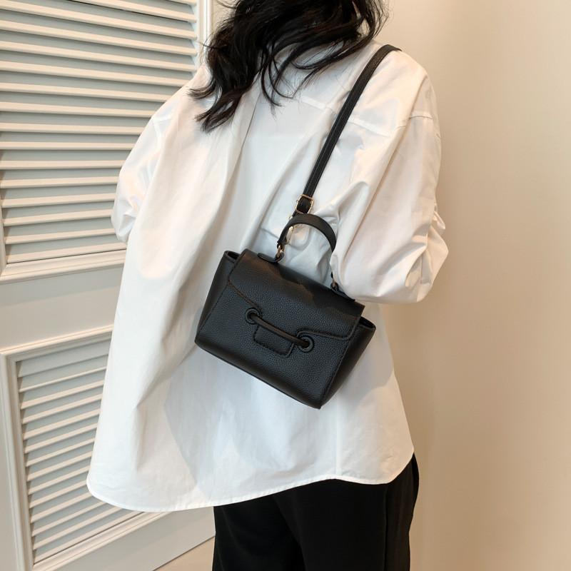 Fashionable Casual Handheld Small Bag For Women 2024 New Korean Style Minimalist Crossbody Bag With Quality Pu Material