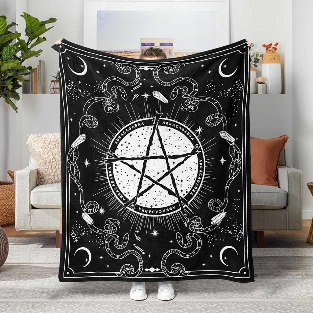 Leeisysme Black and White Pentagram Fleece Throw Blanket Gothic Witchy Blessed Pray Star Cozy Decor Nap Blankets Gift with Moon