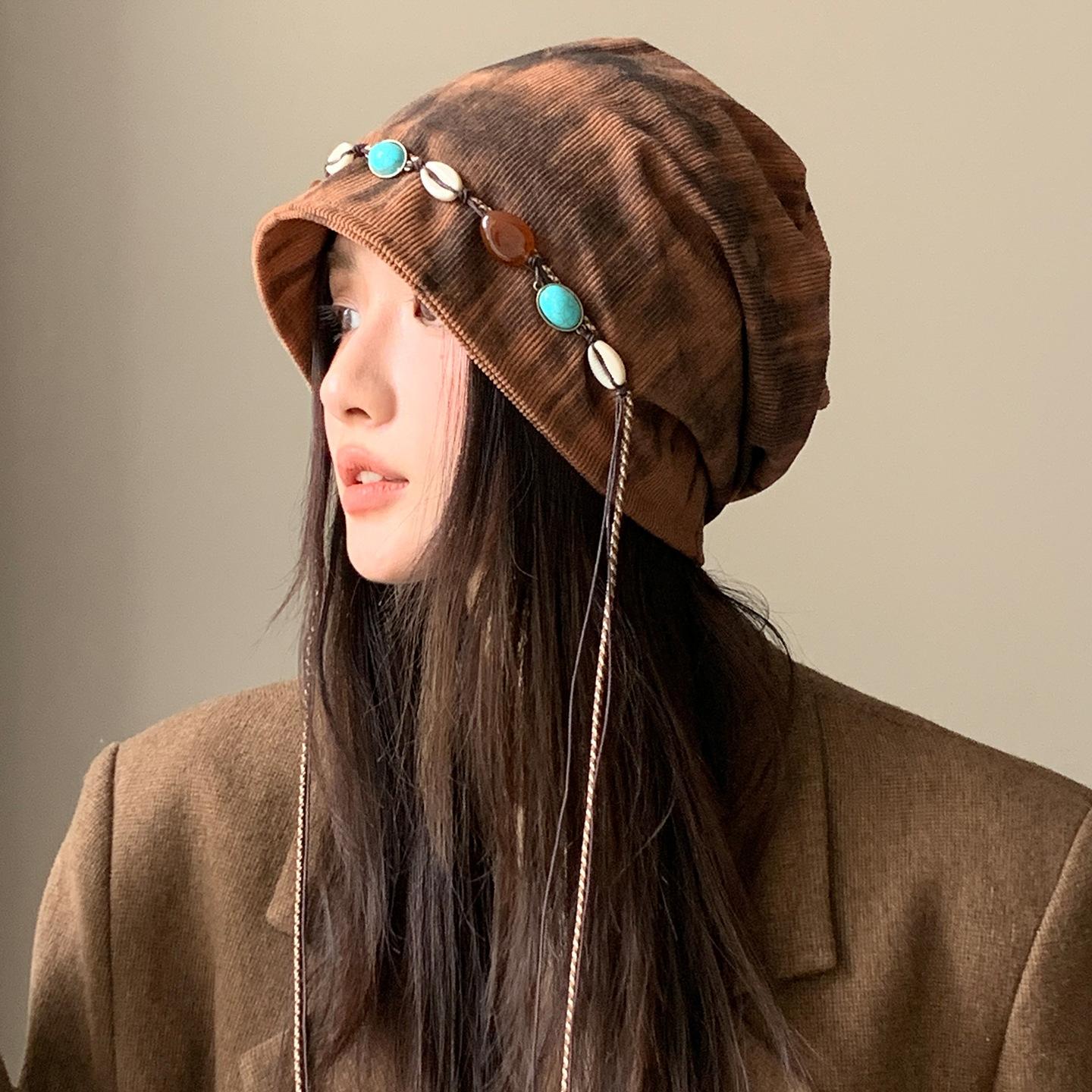 

Autumn and winter retro big head circumference shows small and versatile face, warm and stacked hat woman M（56-58cm） коричневий
