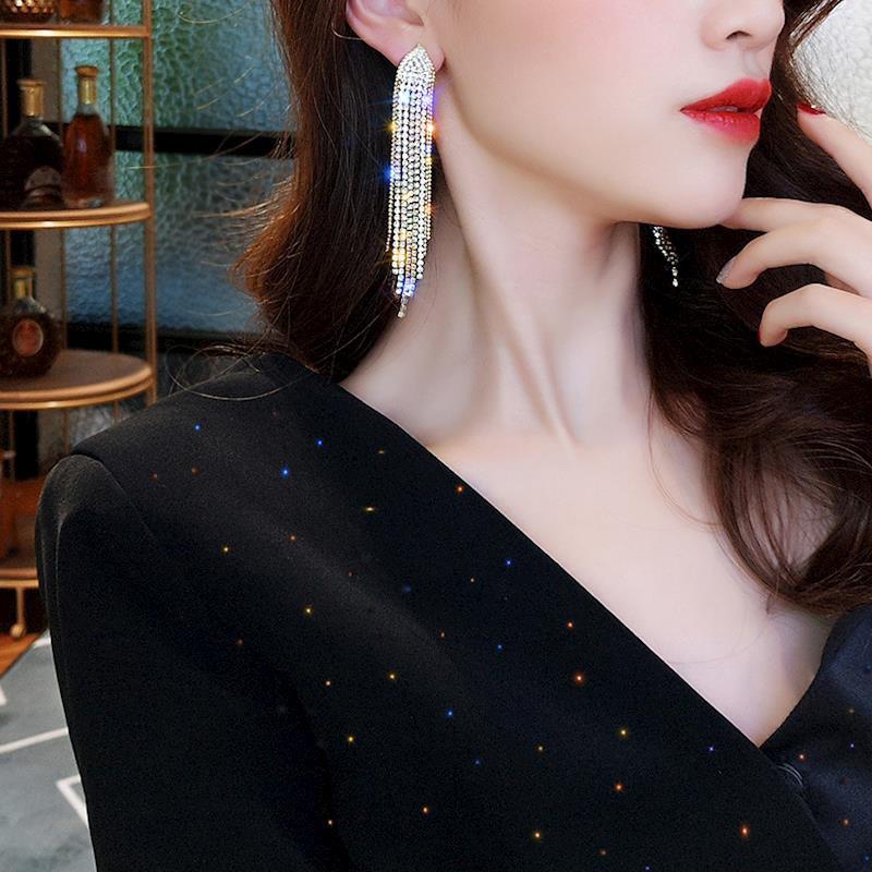 New Classic Shiny Crystal Clip on Earrings Ladies Exaggerated Long Tassels Colorful Rhinestone Non Pierced Earrings Jewelry