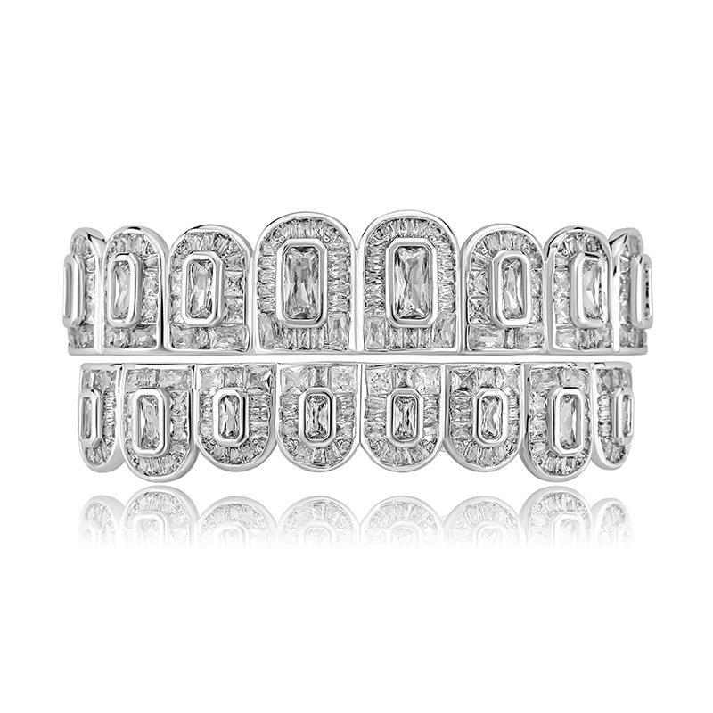 New Iced Hip Hop Micro Pave Teeth Grillz Set Iced Out Brass Zircon Custom 8 Teeth Grillz Jewelry Halloween