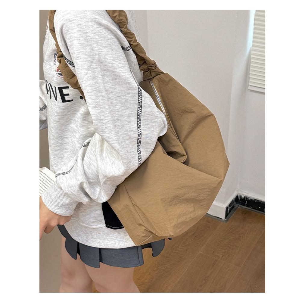 IELGY Oxford Canvas Large Capacity Cross-body Commuter Casual Tote Bag
