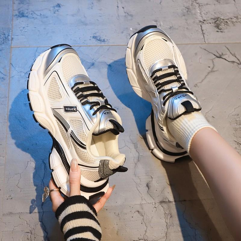 Factory direct sales dad shoes 2025 spring new thick-soled heightened mesh breathable thin sports shoes versatile women's shoes