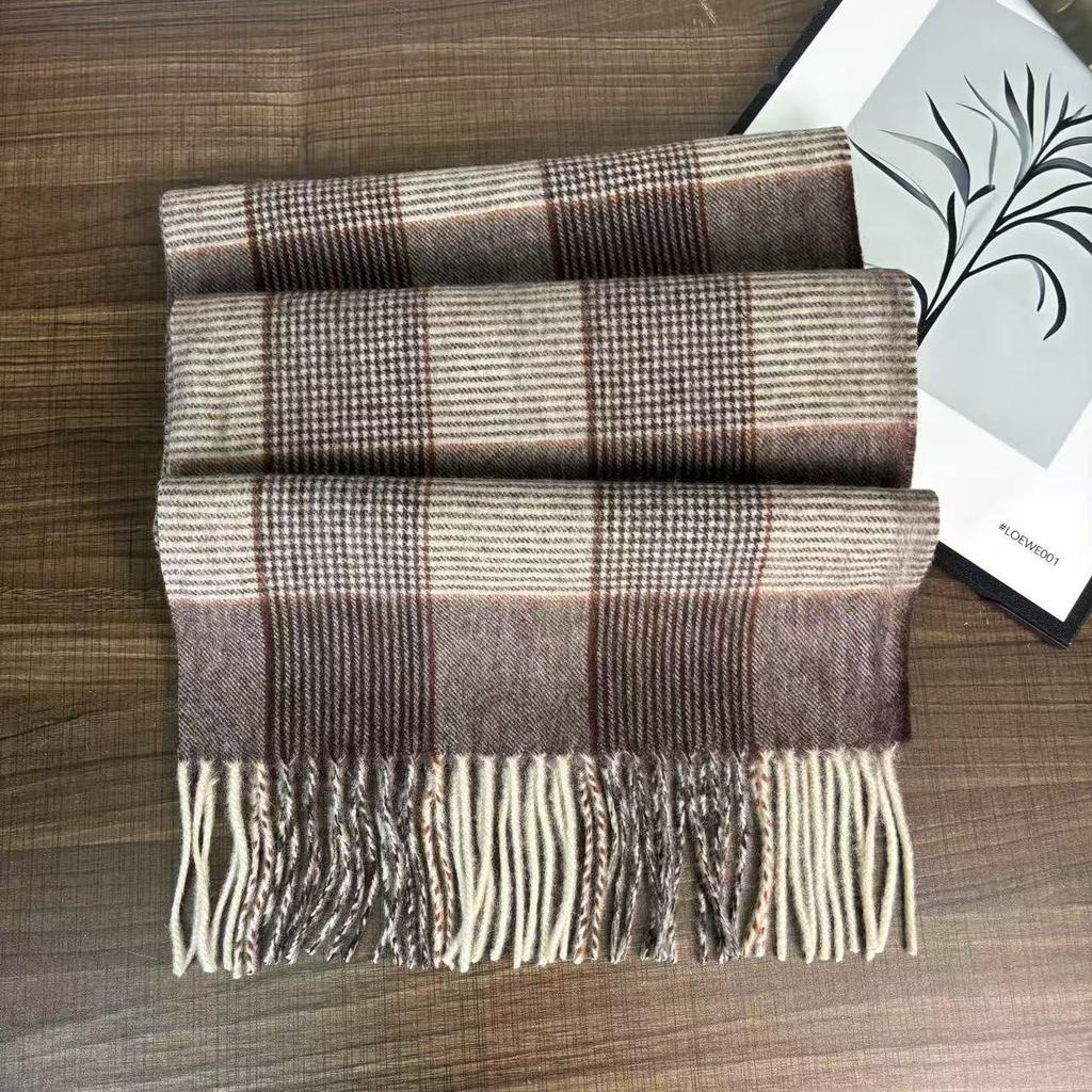 Unisex British Plaid Wool Scarf - Warm, Versatile Snood for Autumn/Winter