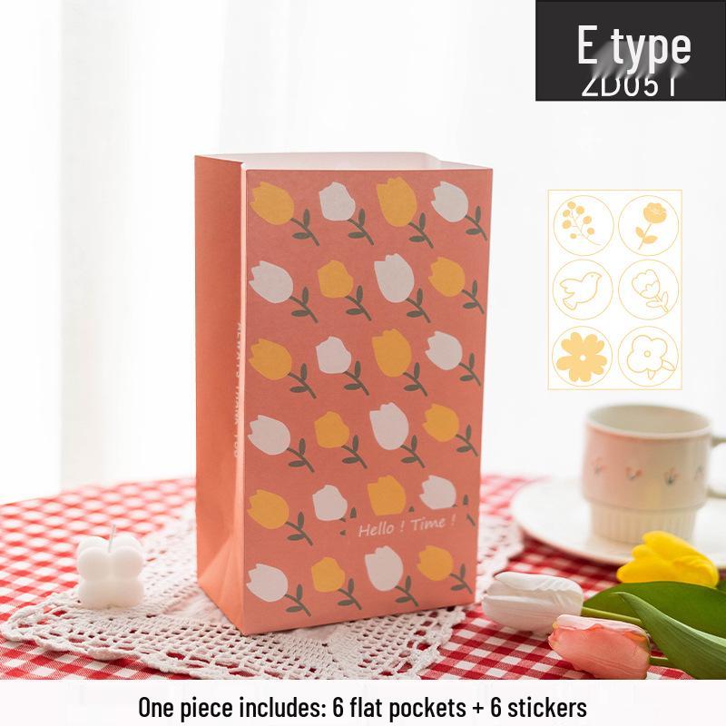 Retro Spring Festival Oil Painting Gift Bag - Creative Candy & Biscuit Packaging for Christmas