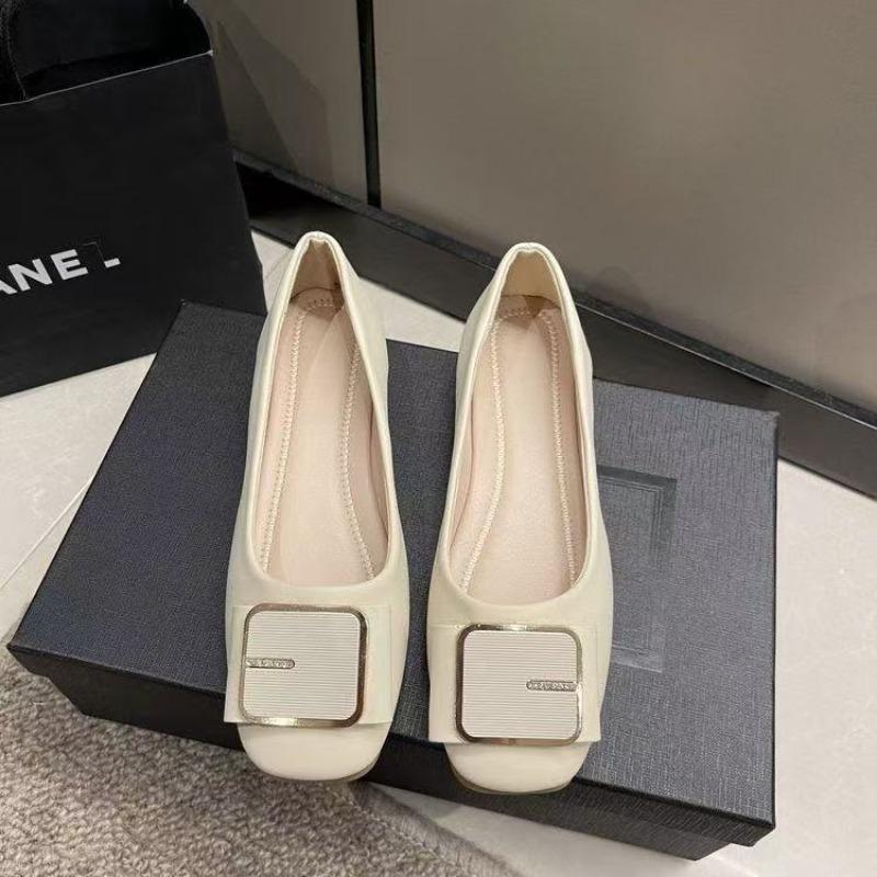 Shallow single shoes women's spring and summer new one-pedal soft-soled four-season women's shoes round head gold square buckle Doudou shoes women