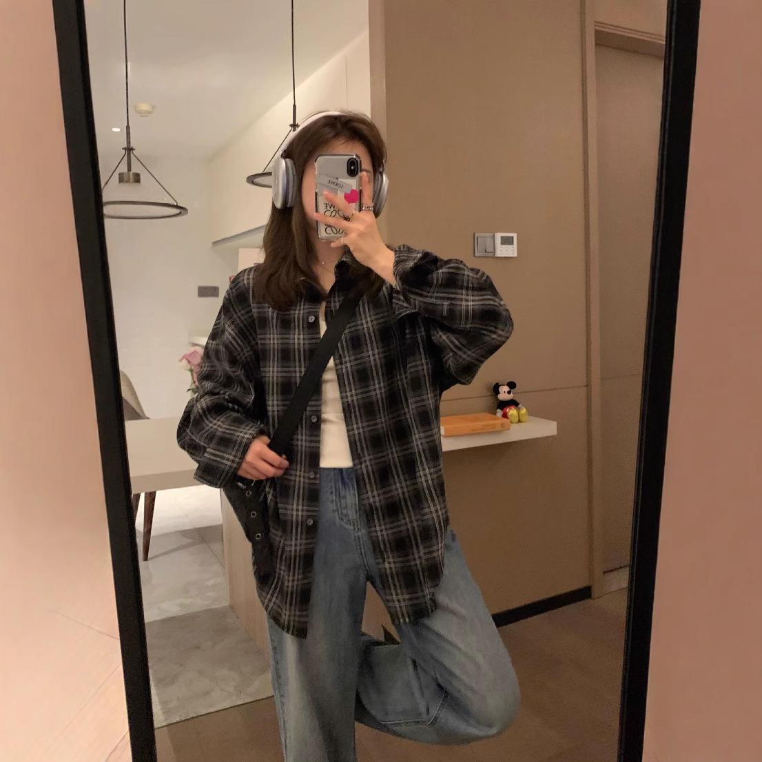 

Hong Kong Yang Mi-Inspired Checkered Oversized Women s Summer Shirt/Cardigan S