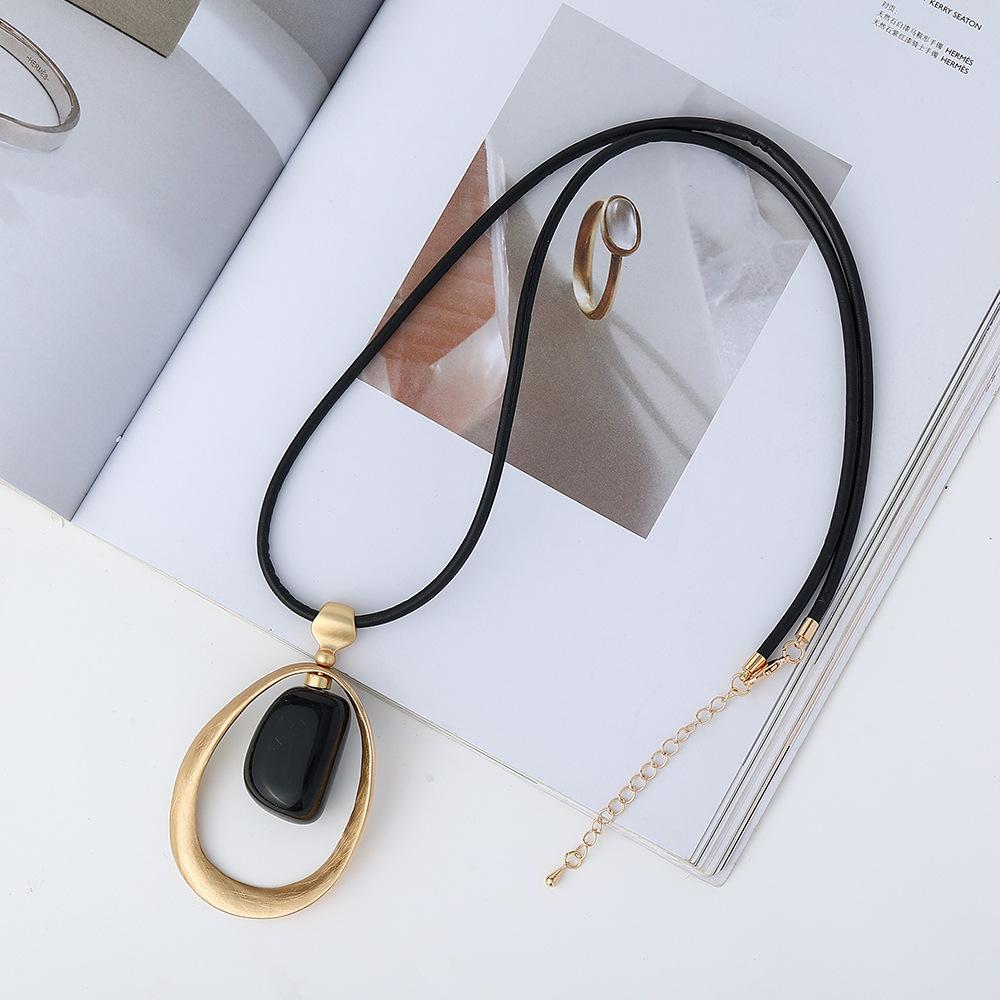 New women's necklace long high fashion retro personality trend pendant European and American