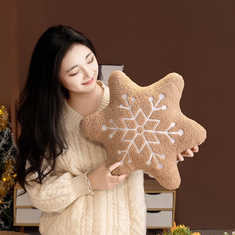Christmas Gingerbread Man Series Plush Snowflake Brown Festive Decorations Doll Kawaii Toy Soft Pillow Cushion Gift For Children