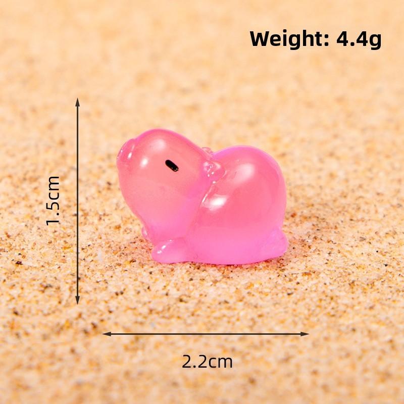 

Micro Landscape Noctilucent Resin Figurine With Cute Capybara Design For Home Decor And Gift Giving Twerking