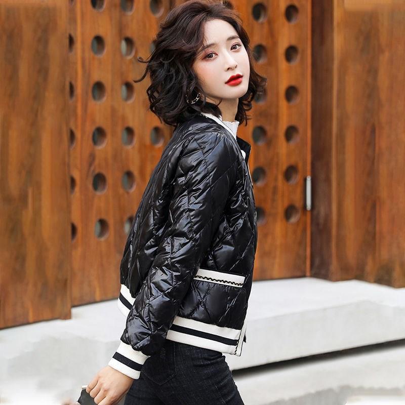 Light and small fragrant style light down jacket women's short new winter clothing small white duck down versatile jacket tide