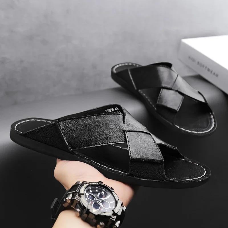 Fashion Men Flat Designer Soft Bottom Sandals Fashion Breathable Trendy All-match Lightweight Casual Leather Sandals Summer Walking Shoe
