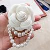 Fashion Women  Men Elegant Korean Style Camellia Pearl Brooches Pins Fashion Cloth Flower Wedding Party Exquisite Brooch Pin