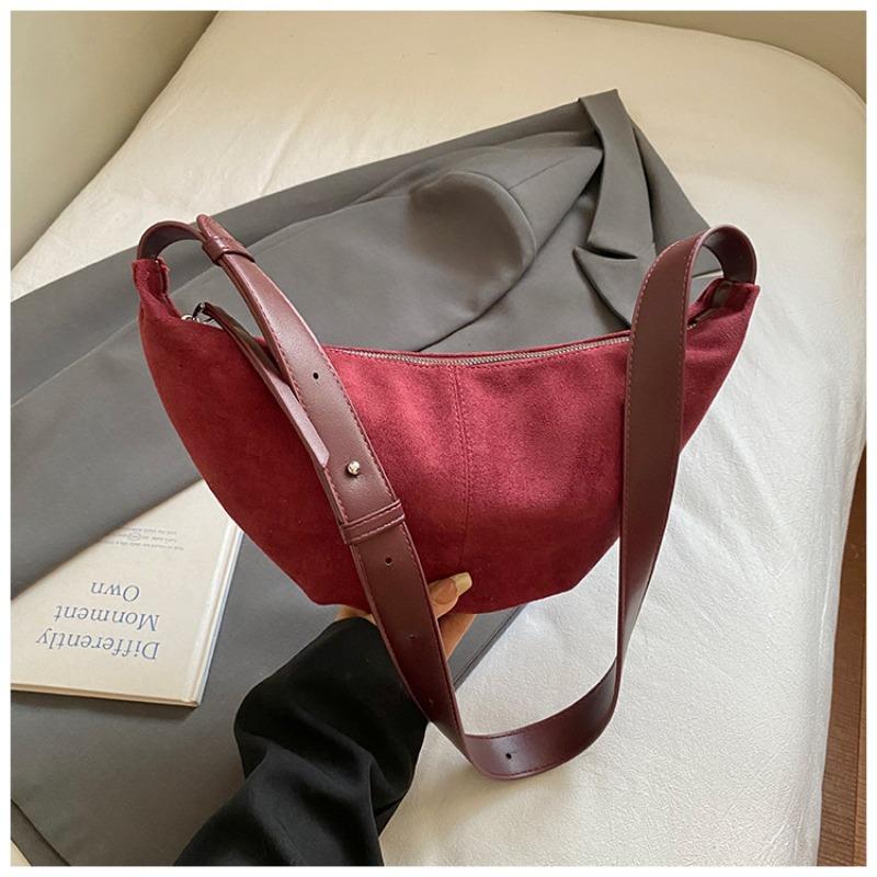 Large capacity bag women's autumn new casual messenger bag women's high value sense niche commuter dumpling bag