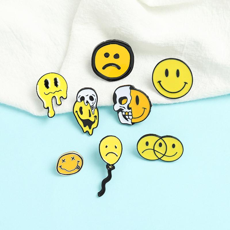 Alloy Brooch Modern With Unique Skull Shape And Creative Smiling Face For Style