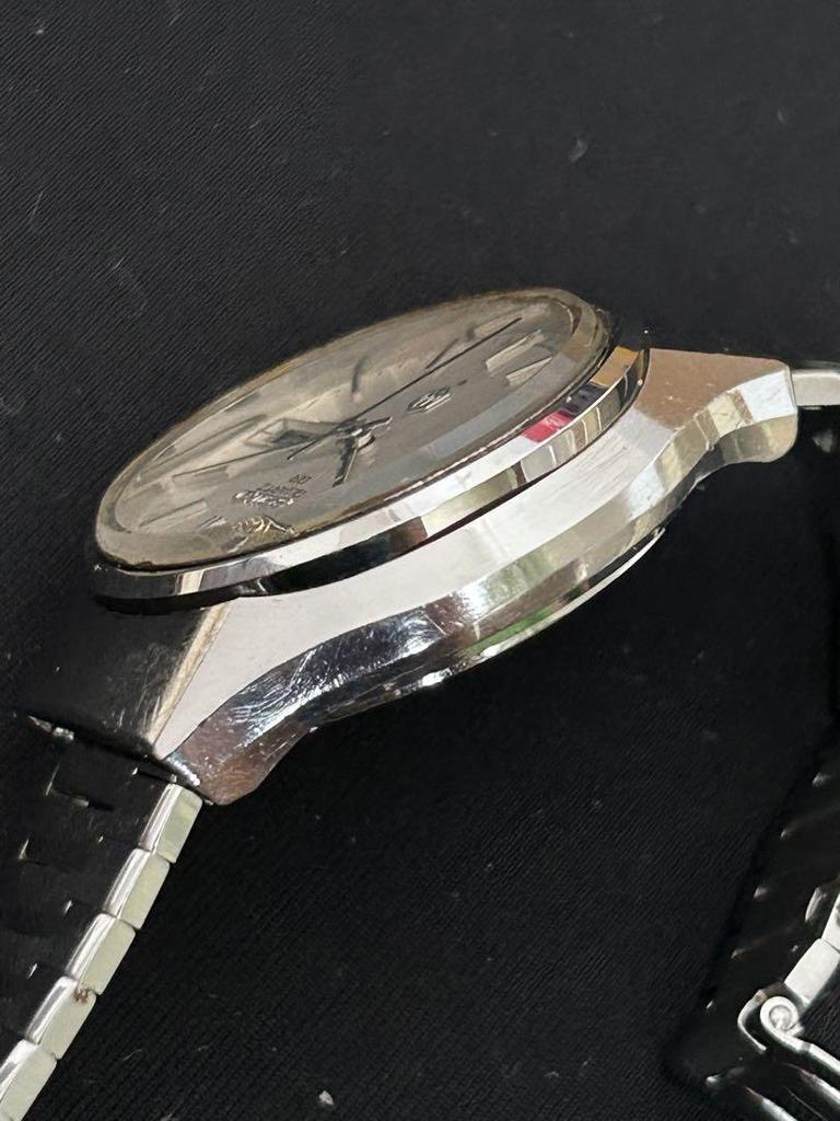 [USED] Seiko QR. 38 Quartz Vintage Watch in Working Condition