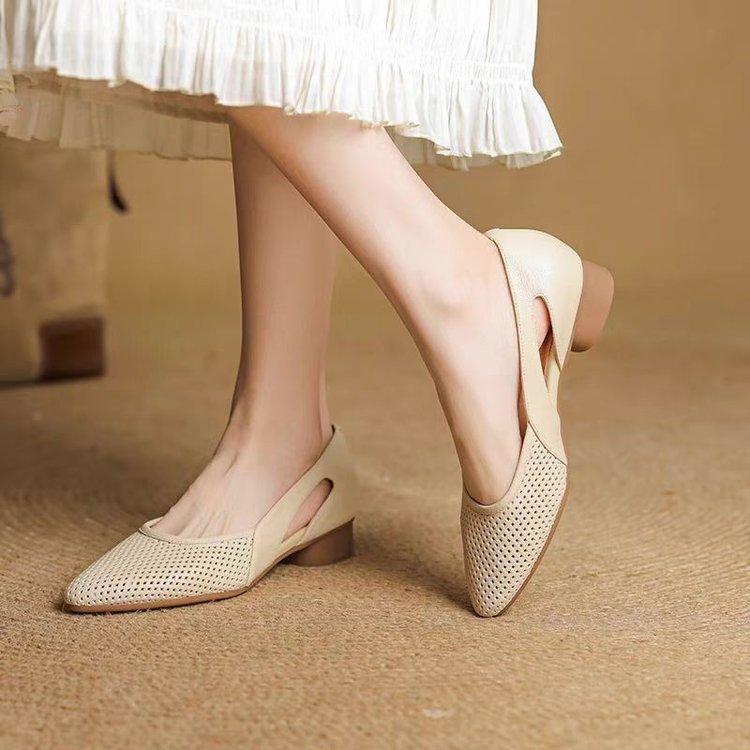 Summer New Soft Leather Pointed Hollow Women's Fashion Soft-soled Sandals Breathable Thick Heel Low Heel Single Shoes Women