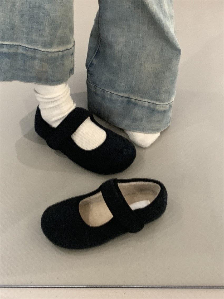 

Mao Mao shoes women wear winter French small fragrant wind shallow mouth warm and velvet one-word Mary Jane shoes 35 чёрный