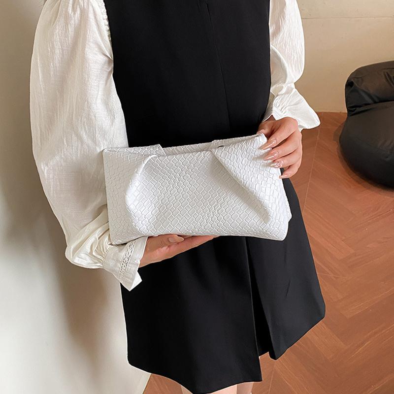 Velkokapacitní taška přes rameno Nová móda Populární Pletená Dojíždění Jednoduché Psaníčko Retro Večerní Kapsa na telefon