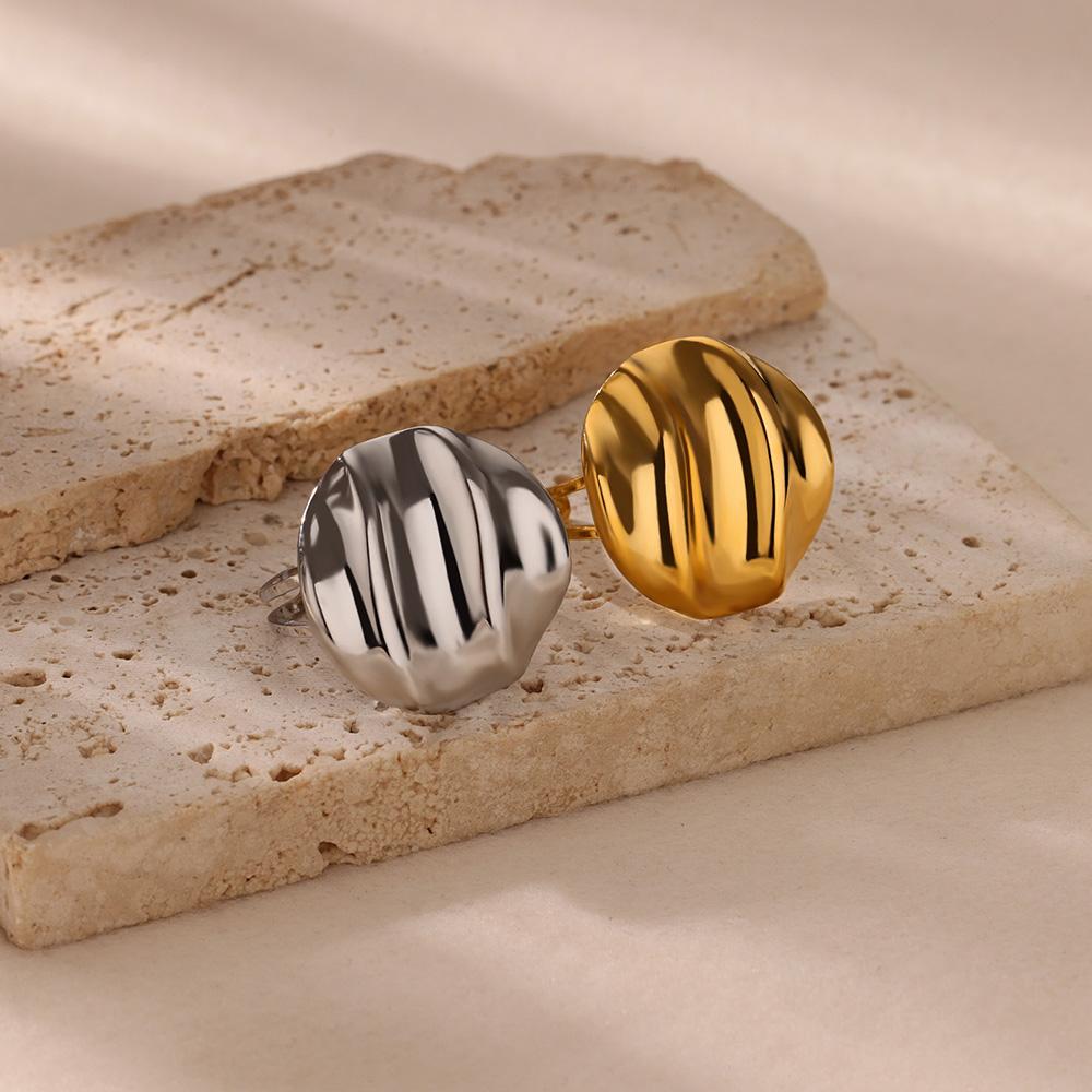 New Wave Button Shaped Stainless Steel Rings for Women Gold Color Open Adjustable Charm Ring Wedding Jewelry Party Accessories