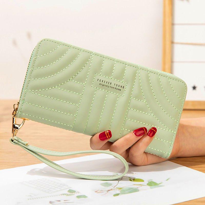 Korean Style Women's Long Zipper Wallet, Spliced Contrast Color with Tassel, Rivet Design, Large Screen Mobile Phone Holder.