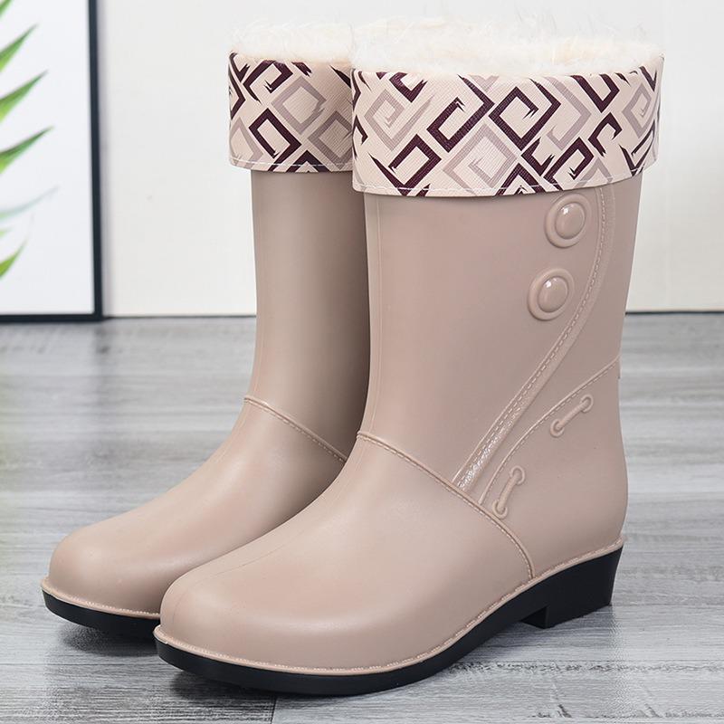 Gum Boots Water Boots Medium Tube Waterproof Shoes Rain Shoes Water Treading Work Rain Boots Women's Summer Rubber Shoes Adult Fashion Non-slip Shoes