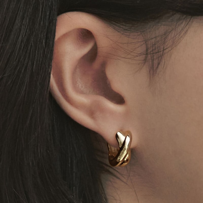 Hyeres-lor Subni Silver (Y) Twist Chunky One-Touch Earrings HL6E49646Y9XXX