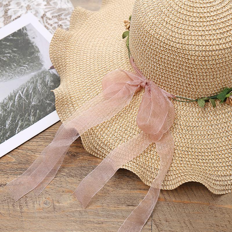 New Women's Hat with Large Waves and Flowers Beach Outdoor Sun Protection Straw Hat