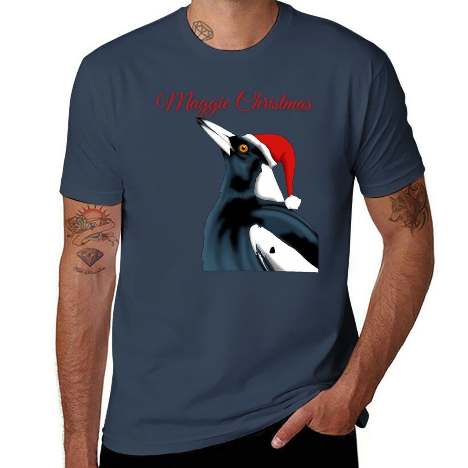 Maggie Christmas Magpie Christmas Art TShirt Lightweight Basic Short Sleeve Shirt S