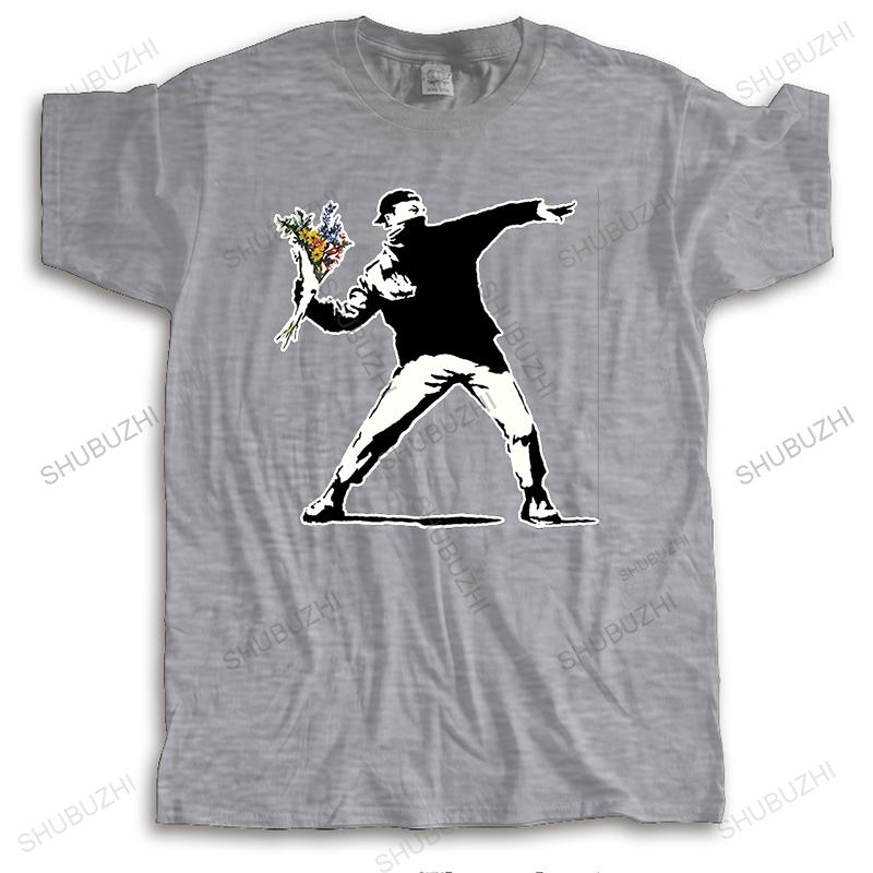 Hot Sale Unisex Streetwear T Shirt Cotton Tshirt Unisex Flower Thrower Banksy Panda Guns Urban Art Funny Summer Top Tees Unisexs Tshirt