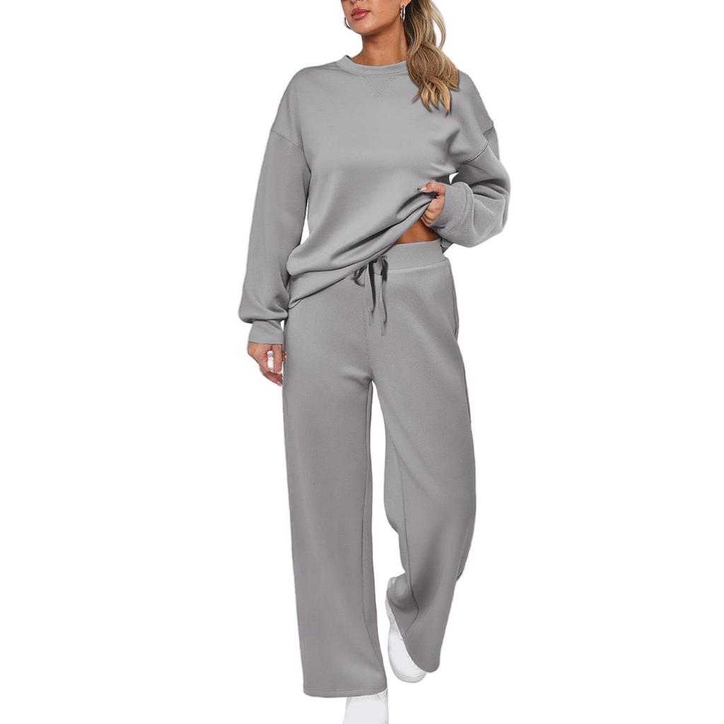European-Americana Knit Women's Two-Piece: Long-Sleeve Top & Wide-Leg Pocketed Sweatpants