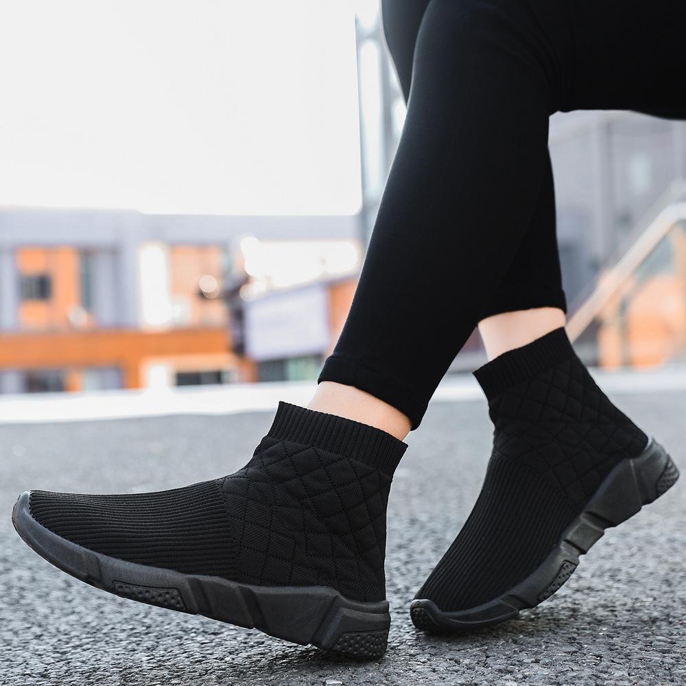 Casual shoes New high-top couple shoes Comfortable soft-soled fly-woven breathable one-pedal socks shoes