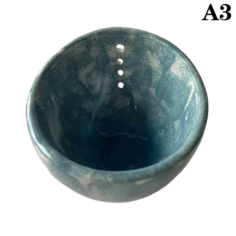 

Миска для снятия листьев из смолы ручной работы с круглыми отверстиями разного размера, подходящая для снятия листовой массы кинзы, розмарина