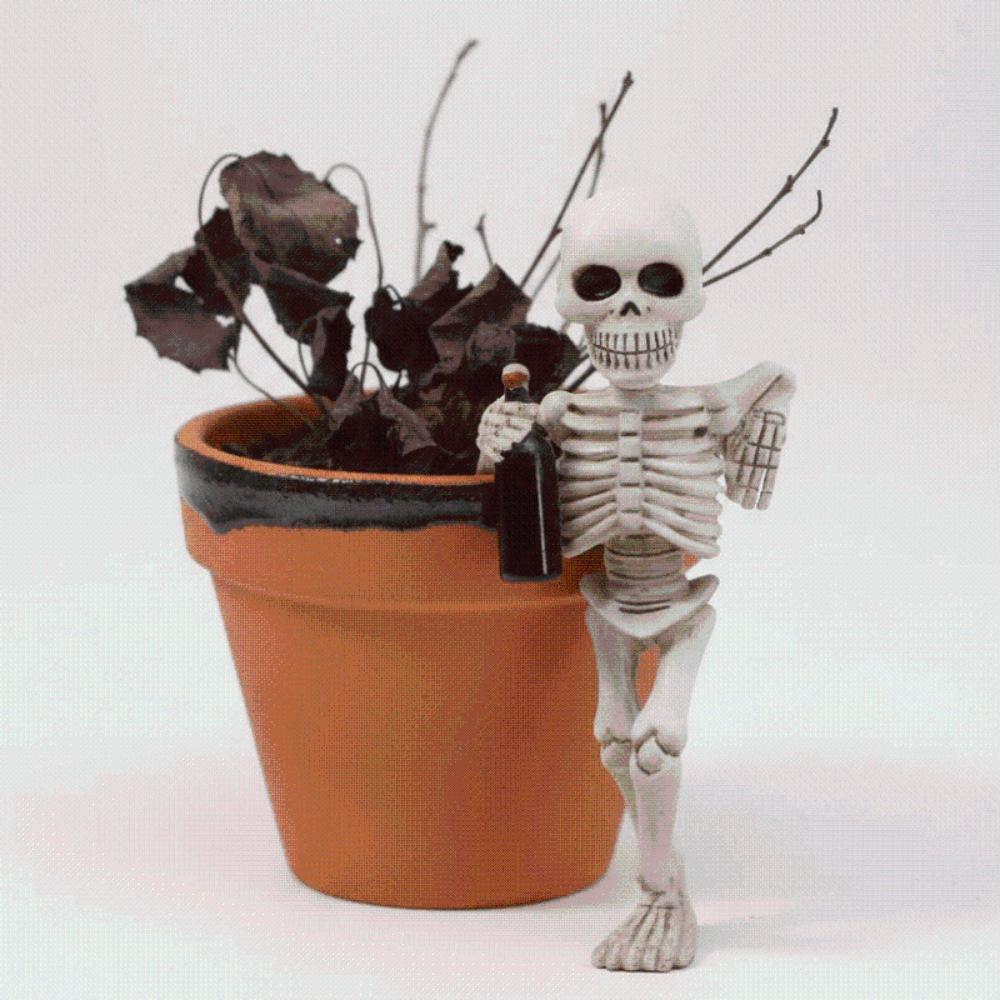 Miniature Skeleton Plant Pot Hugger Resin Flowerpot Edge Hanger  Plant Lovers