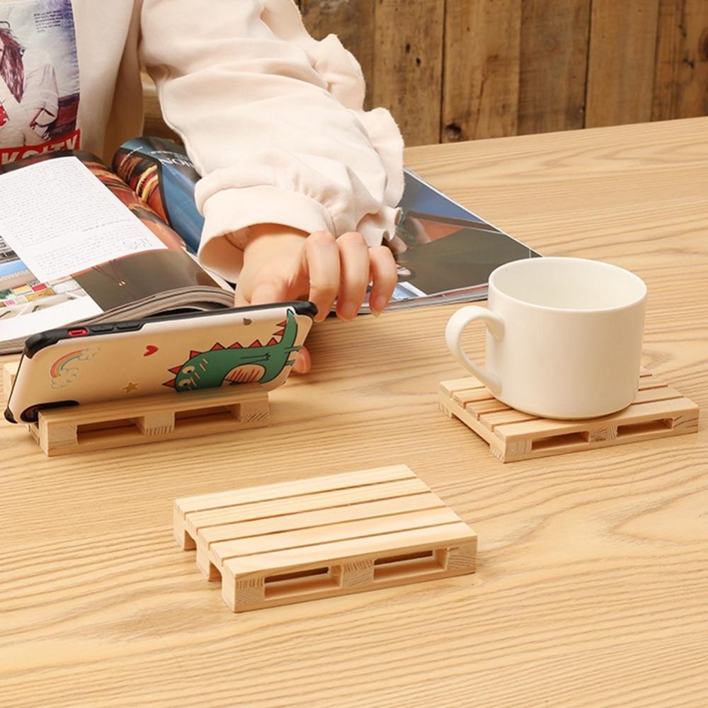 Multifunkční dřevěné paletové podložky pod nápoje pro horké a studené nápoje, dřevěné paletové podložky pod hrnce, řemeslné výrobky, stolní dekorace