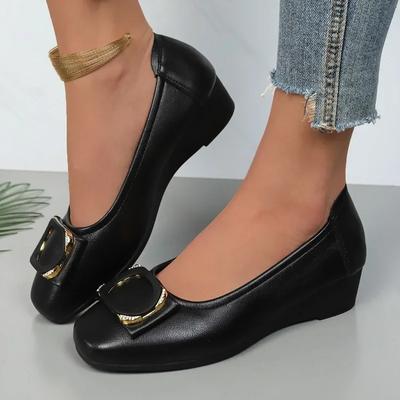 Chaussures élégantes et tendance pour femmes, nouvelles chaussures polyvalentes et confortables à enfiler, couleur unie, à bout rond, tendance 2024
