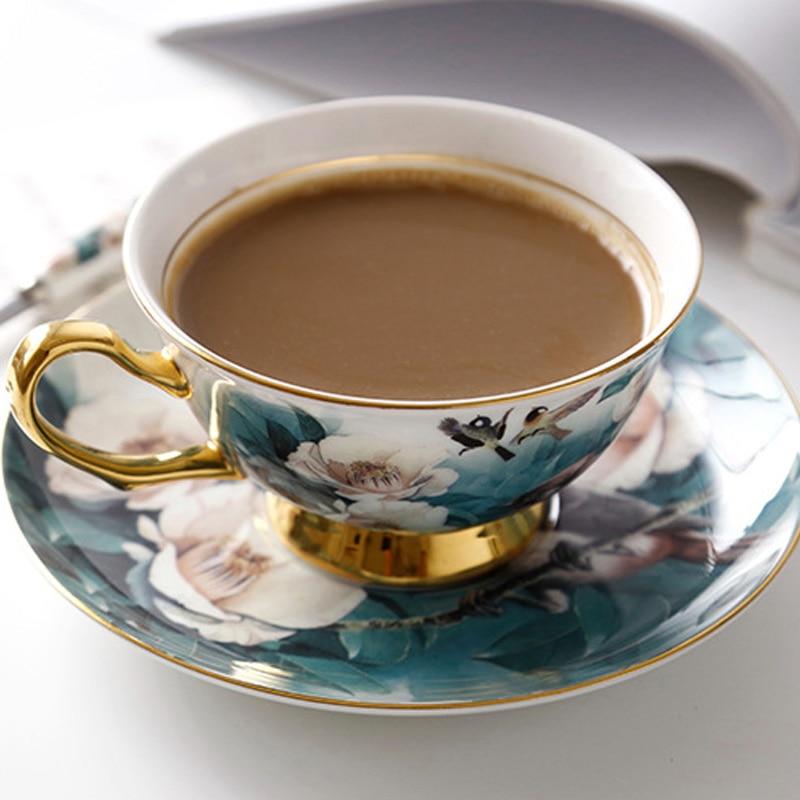 Coffee cups and sauce sets English porcelain tea service Ceramic cup Travel with spoon Retro cup
