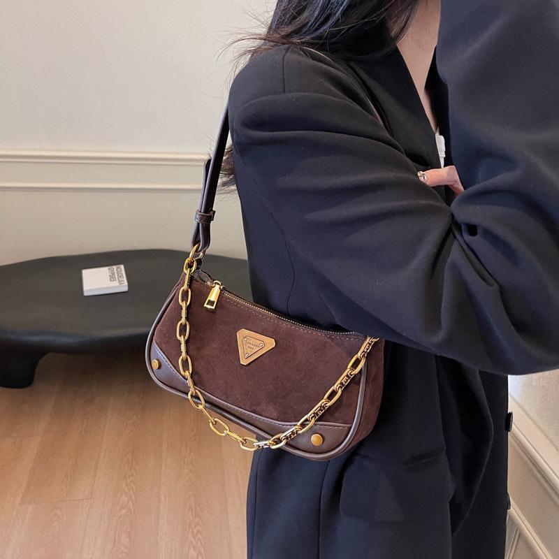 

2025 new solid color women s bag nylon cloth portable shoulder crossbody simple versatile bag women s underarm bag 22*7*11 кофейный