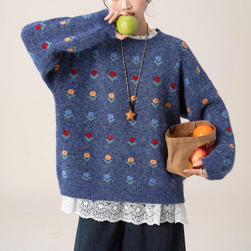 Floral Jacquard Round Neck Women's Sweater – Stylish, Soft, Versatile Knit Top with Unique Design for Autumn & Winter.