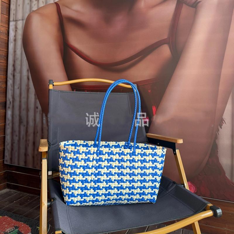 Plastic Woven Women's Handbag Handmade Bohemia Storage Basket Contrast Tote Bag Designer Summer Beach Bag Female Shoulder Bags