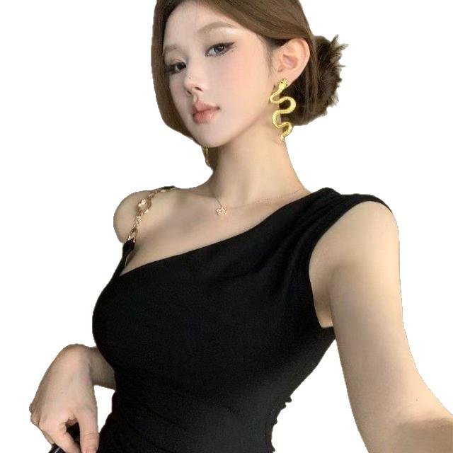 Women's Black One-Shoulder Metal Strap Dress - French Luxury Style, Hip-Hugging Skirt
