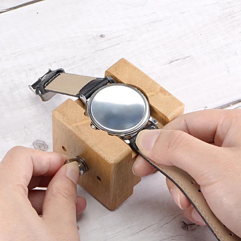 Uhrengehäuseboden Abdeckung Entferner Halter, Uhrenreparaturwerkzeug Verstellbar 32mm Holz Gelb