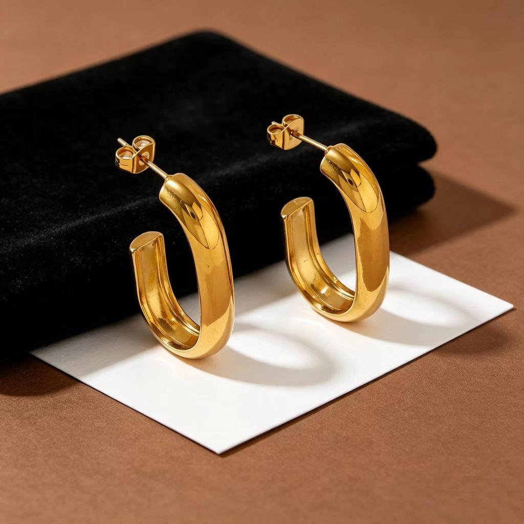 2026 Lightweight Luxury Gold U-Shaped Stainless Steel Earrings for Women