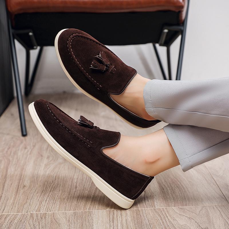 Scarpe Casual da Uomo alla Moda Pelle Scamosciata Uomo Mocassini con Nappe in Stile Classico Britannico Mocassini Uomo Flats da Guida per Esterno