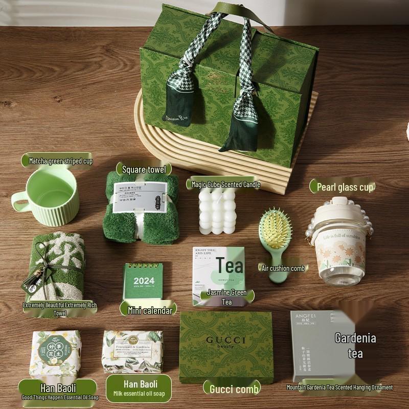 Compact Souvenir Gift Set: Perfect for New Year Parties, Group Events, Customer Appreciation, or Birthdays