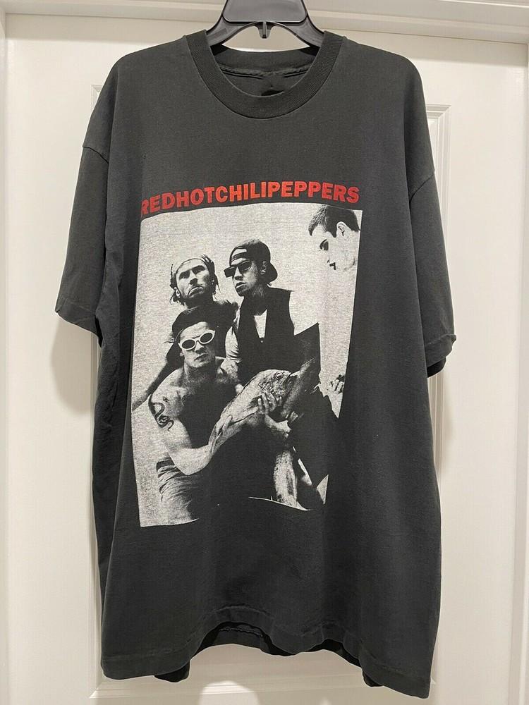 

Vintage Red Hot Chili Peppers Shirt 1990s Black Unisex Men Size S5XL Unisex T-Shirt S