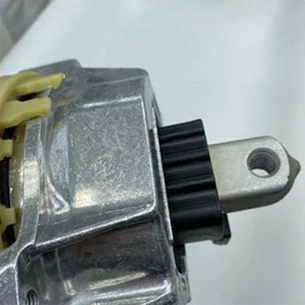 22116883513: Compatible Left Bracket for BMW none
