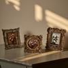 Retro Po Frame Gouden Coating Verweerd Fotolijst Hars Frame met Rococo Textuur