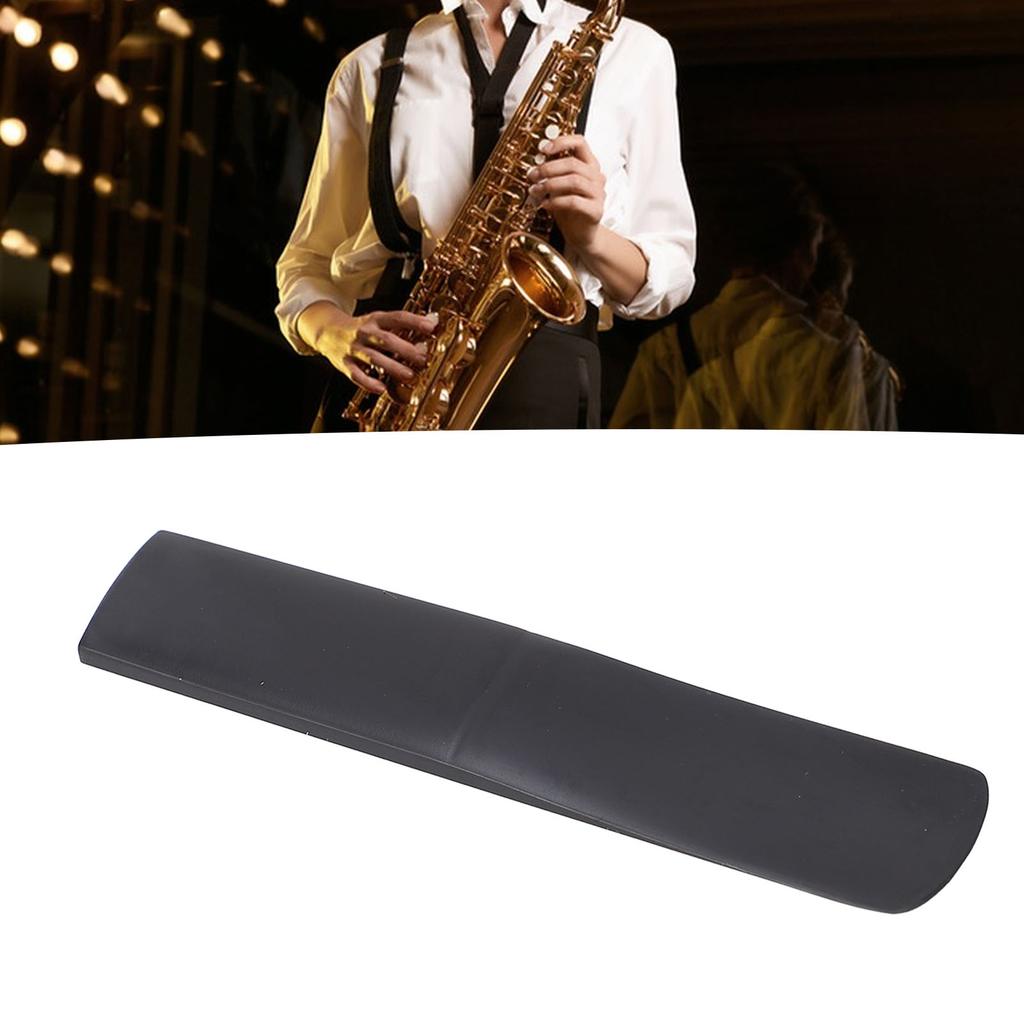 5Pcs Saxophone Reeds 2.5 Bb Resin Sax Reeds with Plastic Box for Beginners Professionals